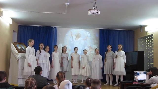 ВХГ "Сретение". "Аист на крыше" смотреть онлайн