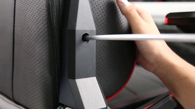 Wow កៅអី Gaming MSI CH120 កប់ៗ !!! смотреть онлайн