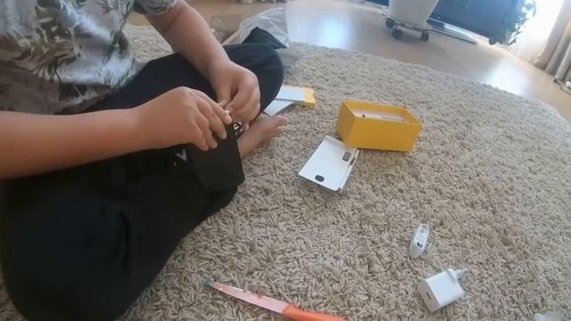 РАСПАКОВКА ТЕЛЕФОНА REALME 6 i НА ПОДАРОК ДЕДУ !!! смотреть онлайн