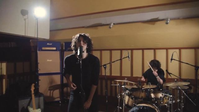 Isoladellerose - Sere Nere (Tiziano Ferro Cover) | Live Session смотреть онлайн
