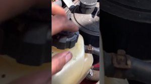 Замена патрубка отопителя на шеви Нива