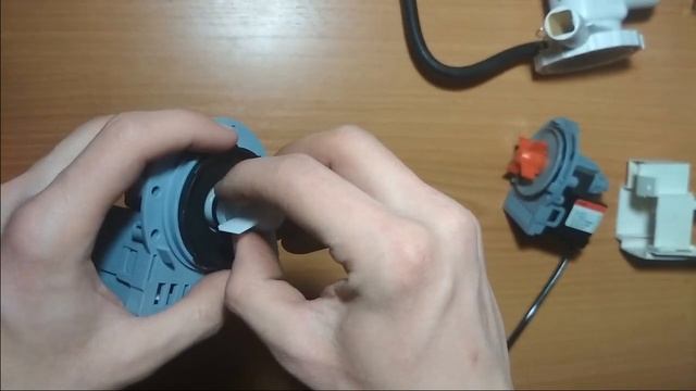 Распаковка: Помпа Аskoll M231 XP. Для стиральной машины. смотреть онлайн