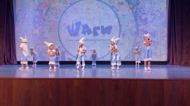 Новогодние зайчата, Д.С "Василёк" Фестиваль в Реутово 2021г. смотреть онлайн