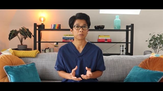 When is Breast Pain and Lumps Something To Worry About, Is it Cancer? Dr Tasha explains смотреть онлайн