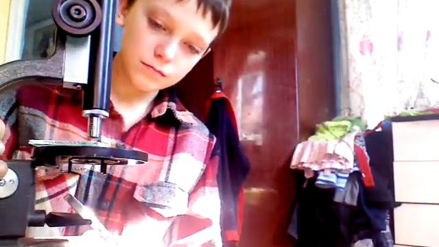 Ко мне приехала сестра опыты с микроскопом смотреть онлайн