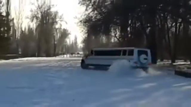 Лимузин валит боком смотреть онлайн
