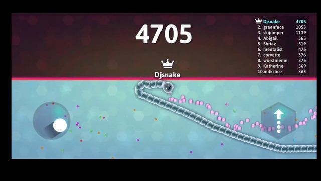 MOST DELICIOUS SNAKE. I FIND HUGE SCORE BUNDLE IN THE MAP CORNER! Epic Snakeio Gameplay #19 смотреть онлайн