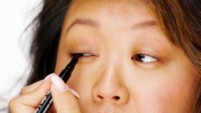 Everyday Eye Look for Beginners with Eyeko Liquid Eyeliner | Summer Box Spoiler | FabFitFun смотреть онлайн
