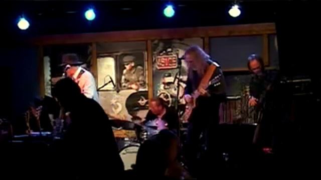 Black Label Blues Band: Sun City смотреть онлайн