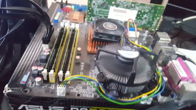 La última treta del Core 2 Quad Q6600 смотреть онлайн