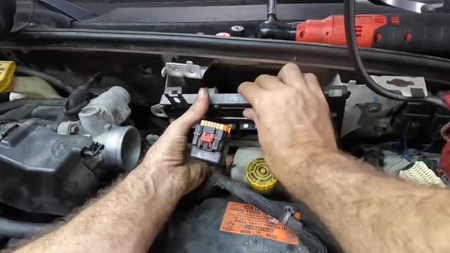 Finally Fixed..WRONG! No Crank No Start! Thinks it's STOLEN! 2010 Pt Cruiser смотреть онлайн