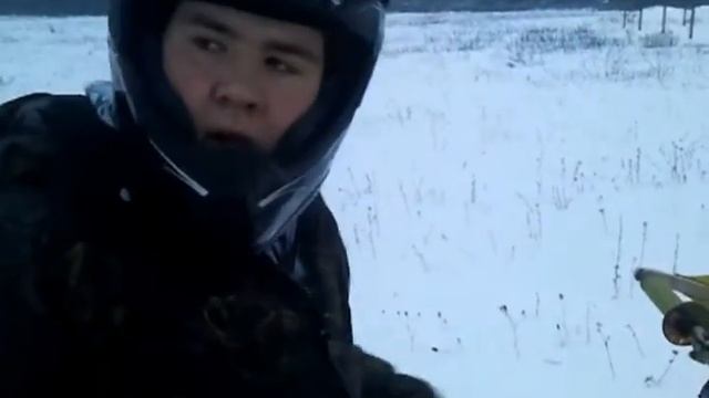 Suzuki DR 350 Snow смотреть онлайн