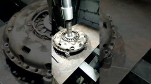 Взведение (зарядка) корзины сцепления Volkswagen T5