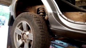 замена порогов Шевроле нива часть 3