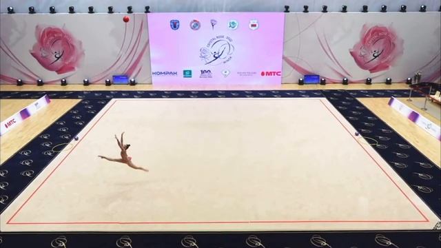 Ульяна Травкина мяч // Турнир «Хрустальная Роза» 2022 смотреть онлайн