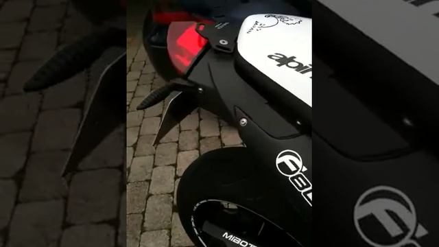 BMW F800R SC-Project with db-killer смотреть онлайн
