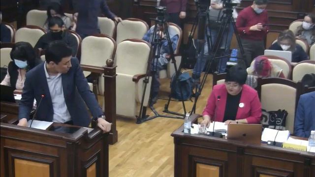 10. Вопросы Шаршеналы уулу А. смотреть онлайн