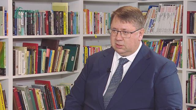 Первые лица || Андрей Титов смотреть онлайн
