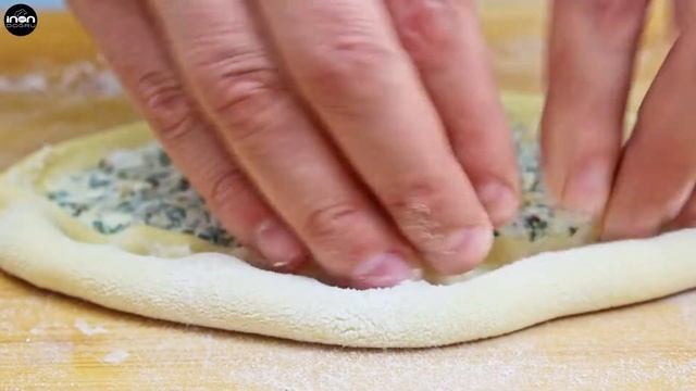 ФАТАЕР СО ШПИНАТОМ И СЫРОМ / БЛИЖНИЙ ВОСТОК / ВЫПЕЧКА ИЗ ШПИНАТА И СЫРА