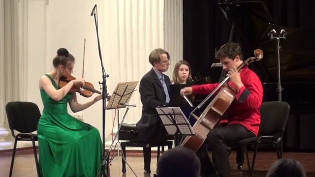 Schubert - Piano Trio in E-flat major, Op. 100 - Eudaimonia Trio смотреть онлайн