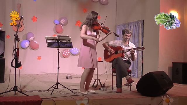 Инструментальный дуэт "Розмарин" (Р.Абрамцов - Л.Белякова) | Полька Трик Трак (Й. Штраус) смотреть онлайн