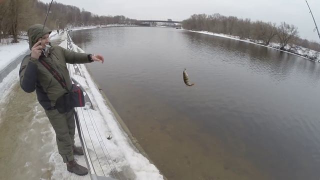 Москва река Лярва рулит!Фанатик) смотреть онлайн