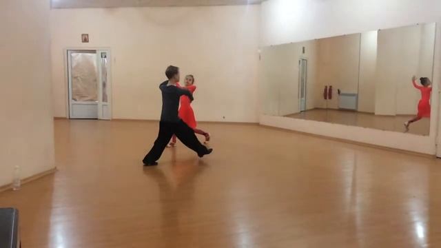 Так танцуют дети в школе танца DSF Вышгород в 6 лет!!! смотреть онлайн