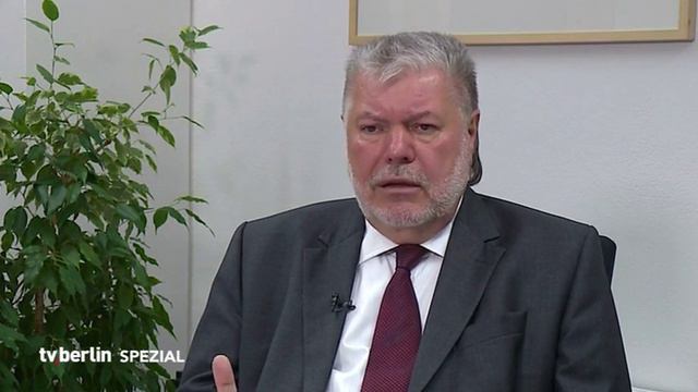 tv.berlin Spezial - Ein Jahr nach dem Anschlag auf dem Breitscheidplatz Teil 1 смотреть онлайн