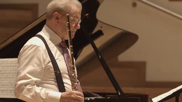 Morlacchi Il Pastore Svizzero | Sir James Galway смотреть онлайн