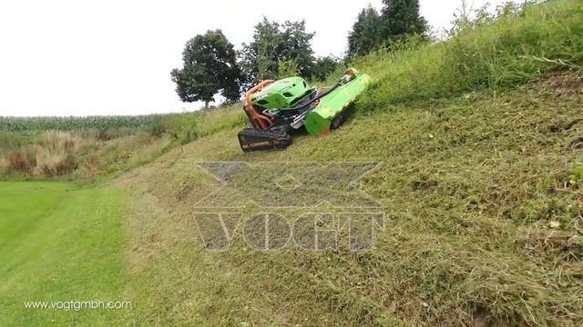 Косилка для работы на склонах Green Climber LV 300 Pro смотреть онлайн