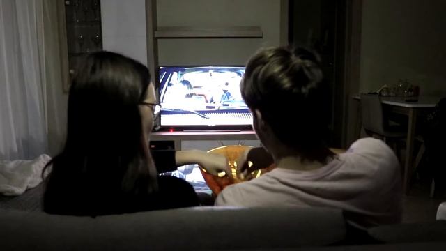 Christmas Macaron Advert