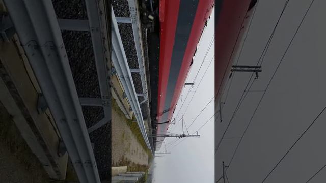 Скоростной поезд Италии смотреть онлайн