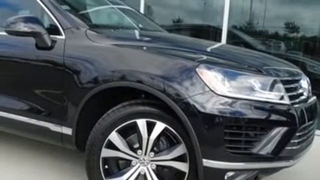 2017 Volkswagen Touareg V6 Wolfsburg Edition смотреть онлайн