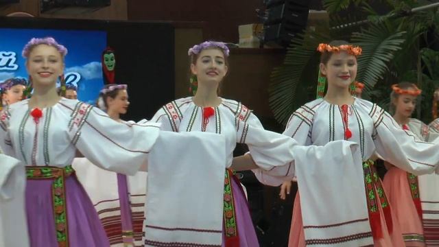 Народний художній колектив ансамбль народного танцю" Калиновий цвіт" смотреть онлайн