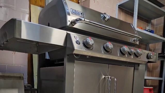 Чистим газовый гриль Weber Genesis смотреть онлайн