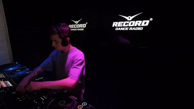 Roklum - Radio Record LIVE