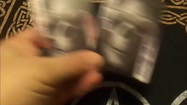 Under Cover Tarot: Anne Stoke's Dark Hearts Bicycle Playing Deck смотреть онлайн