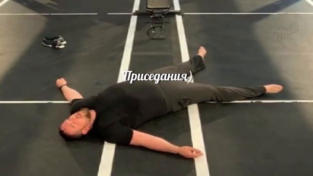 Делаем утреннюю зарядку с пользой! Накачаться за 2 минуты в день РЕАЛЬНО ! смотреть онлайн