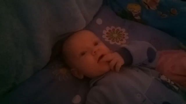 червячек говорит агу смотреть онлайн