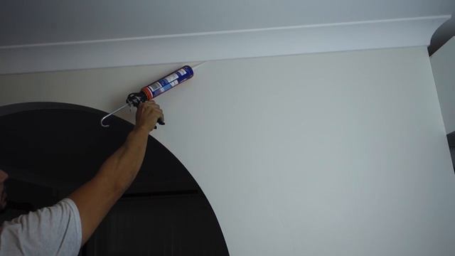 How to fill in gaps and cracks - coving, baseboards, cornice and trim смотреть онлайн