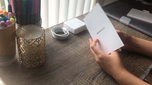 macbook pro 2020 unboxing+my honest review (music creds. ft.@demongummies) | coffeemilk смотреть онлайн