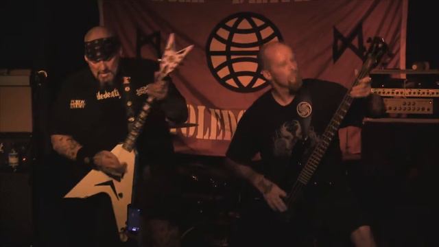 Mobile Deathcamp - Cover Judge смотреть онлайн