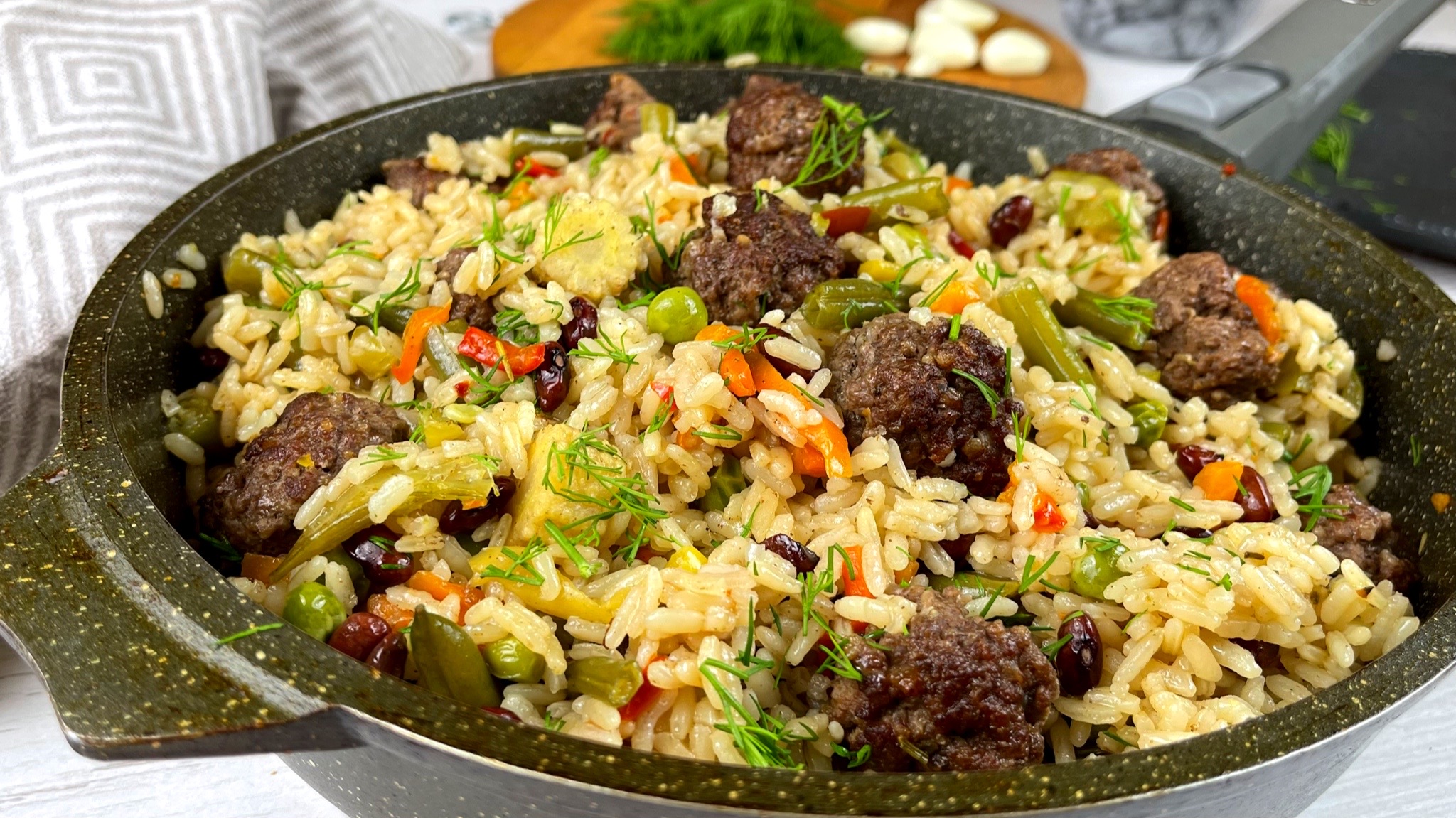 Все сложила в СКОВОРОДУ и ЗАБЫЛА! Без возни и заморочек! Вкусный УЖИН или ОБЕД из простых продуктов! смотреть онлайн