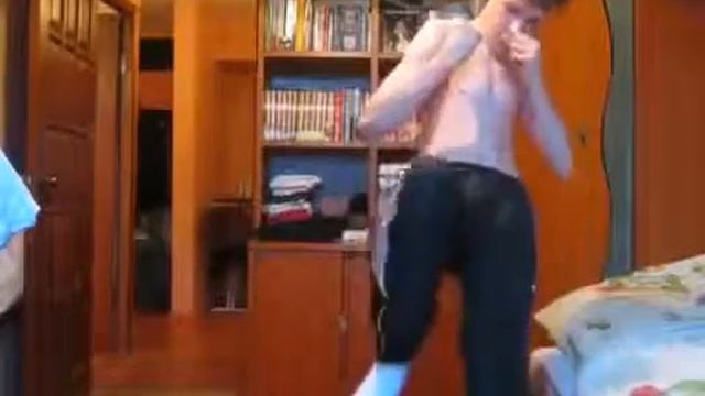 Что делать если на вас напали гопники(как правильно защищаться) смотреть онлайн