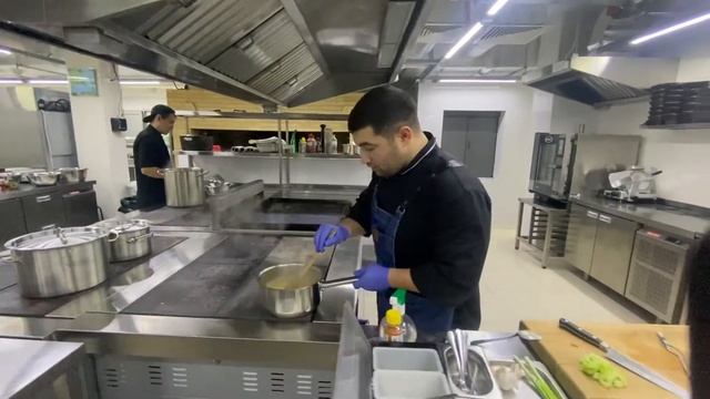 Суп утка карри смотреть онлайн