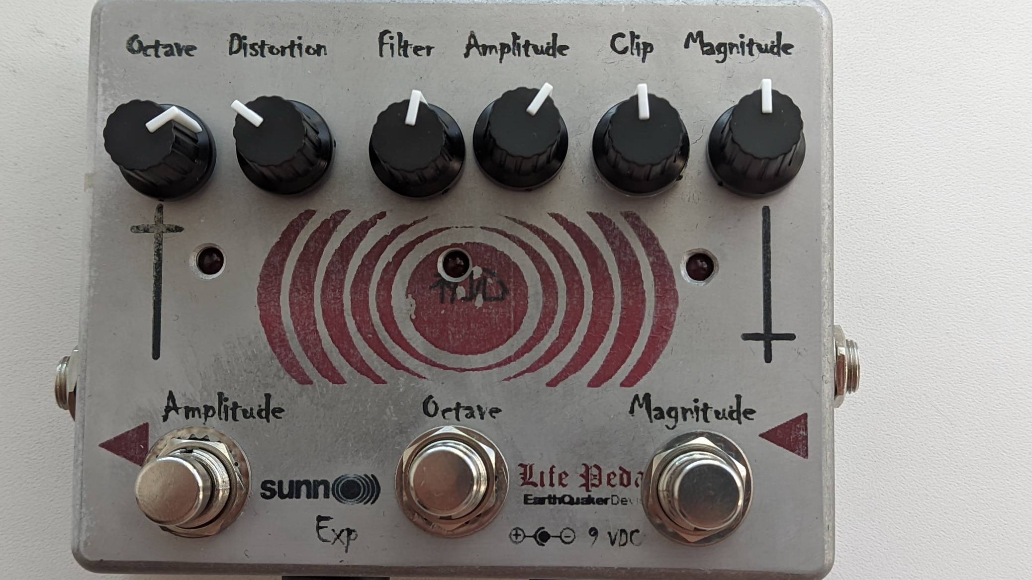 Cупер дисторшн EQD Life Pedal V3 смотреть онлайн
