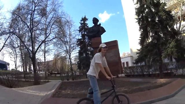 Порвал жопу на бмх смотреть онлайн