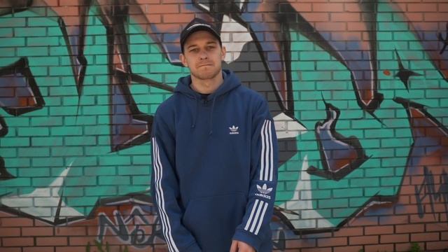 Приглашаем на бесплатный мастер-класс по хип-хоп танцам от танцевальной школы Fame2020 смотреть онлайн