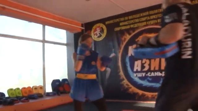 Сразу несколько наград завоевали ангарские спортсмены на первенстве России по Ушу-Саньда смотреть онлайн