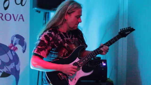 Brian Maillard "Hallelujah" смотреть онлайн